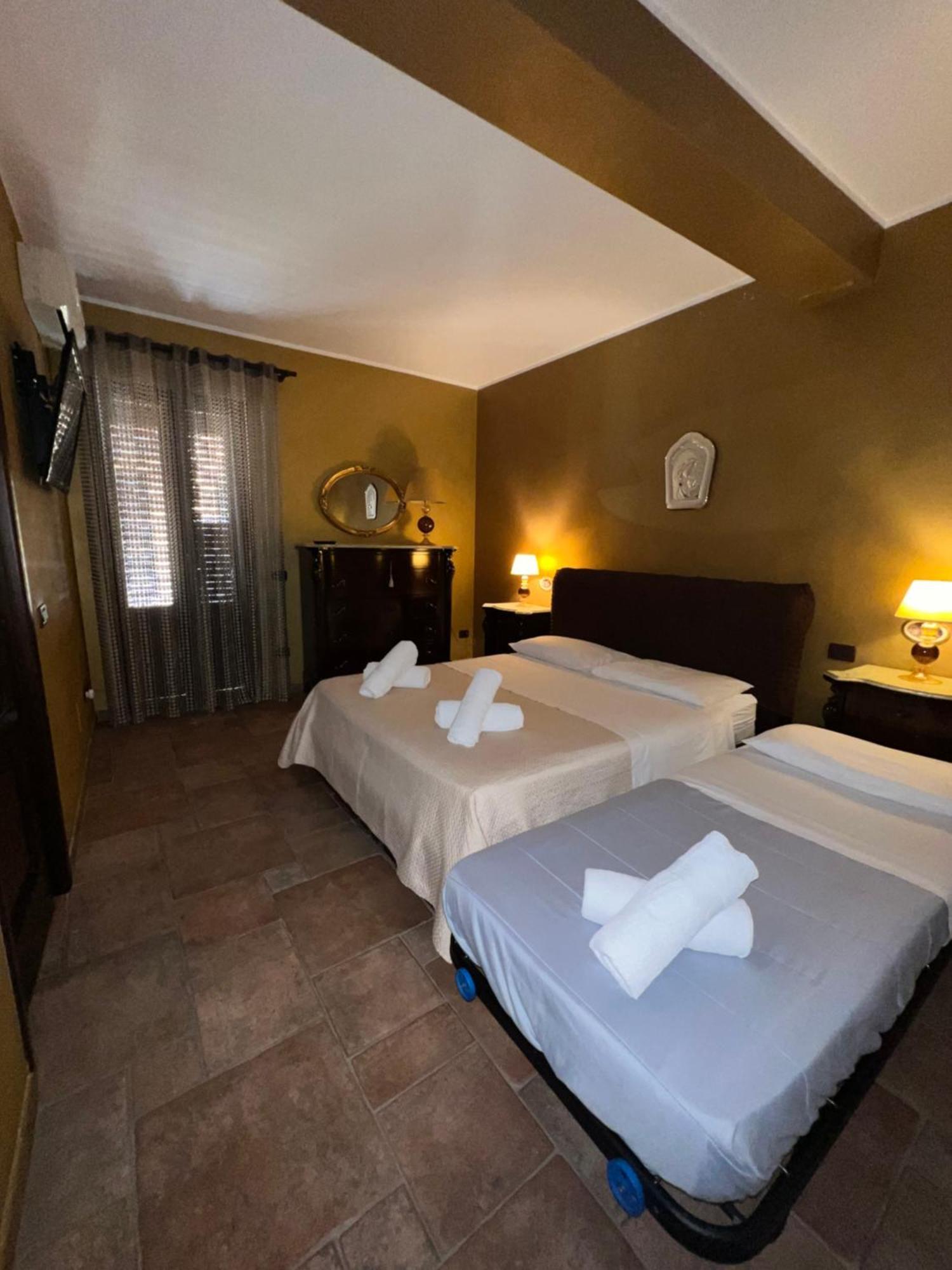 Bacio Del Sole Apartment Palermo Esterno foto